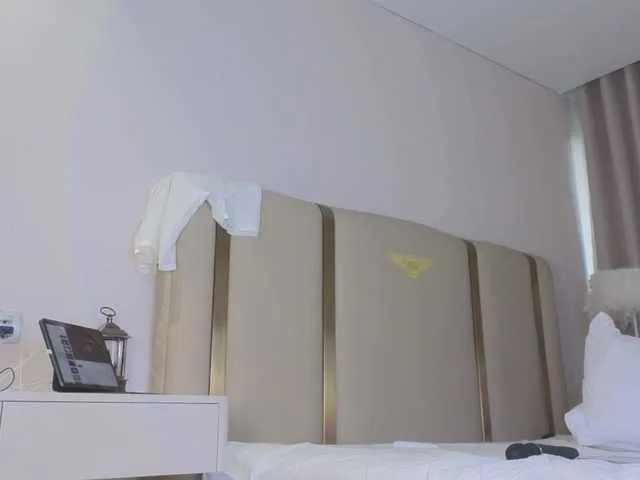 BongaCams Akinastar is Freechat Akinastar — GOAL : SQUIRT SHOW 2222 TKS