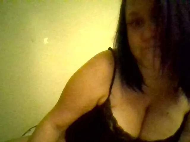 allieeaustynn on BongaCams 