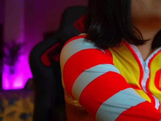 AmbarEvans on BongaCams 