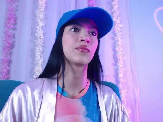 ArianaJoones on BongaCams