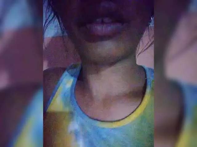 Cutiebabygirl on BongaCams