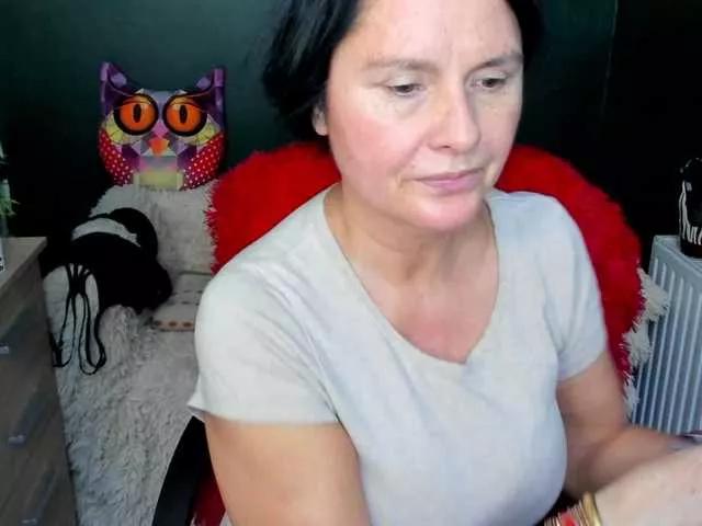 ellenheart on BongaCams 