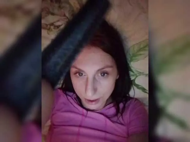 Evangliya — Freechat on BongaCams