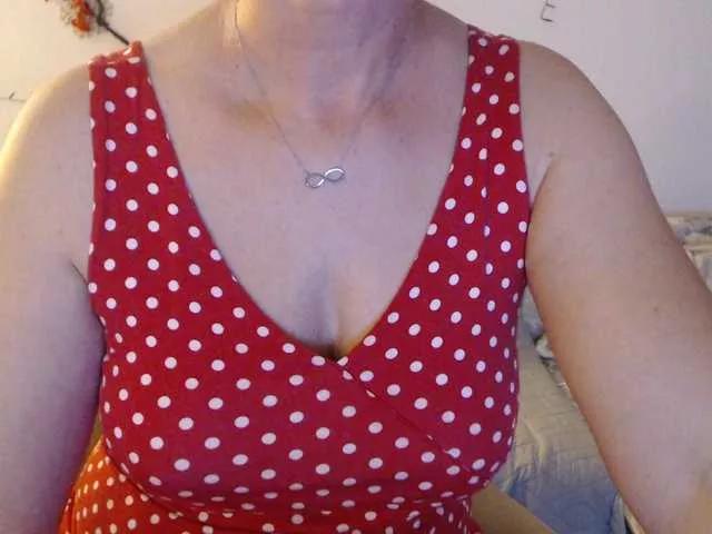 goodSnowQueen on BongaCams