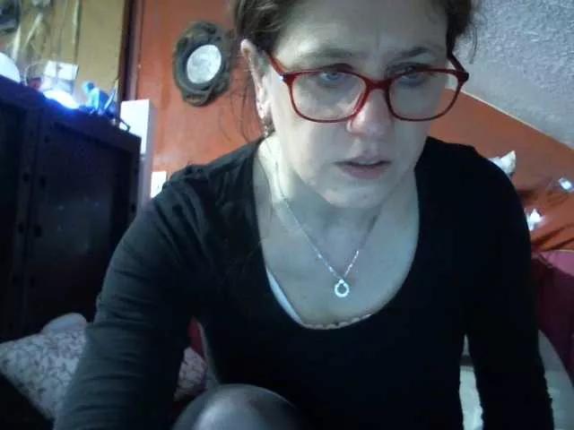lanaxxx1 on BongaCams 