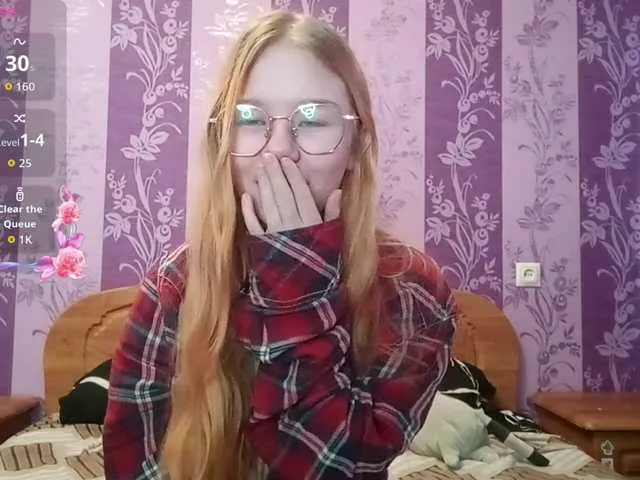 BongaCams LeonaZdenek is Freechat LeonaZdenek — Goal:cream on thighs @remain