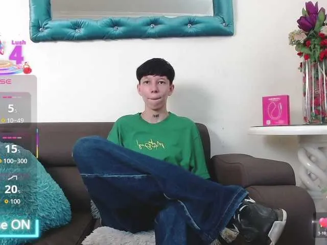 LiamBrown09 — hey guys wlecome to my room  its time for fun im ready to please you take a look on my pics and videospvt on guys