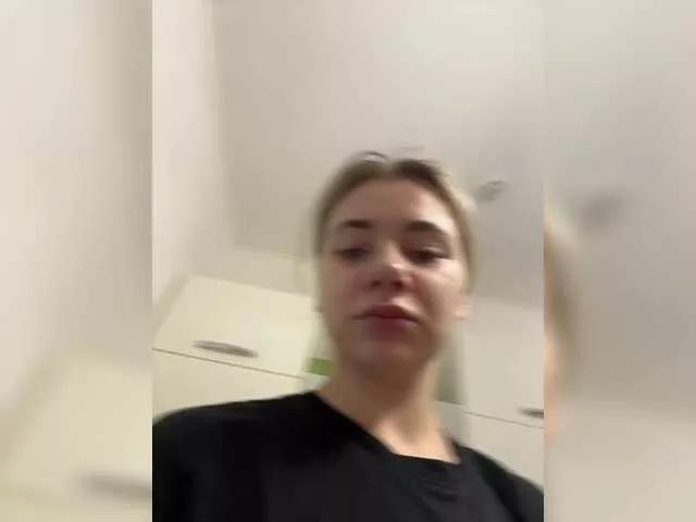 Liyya on BongaCams 