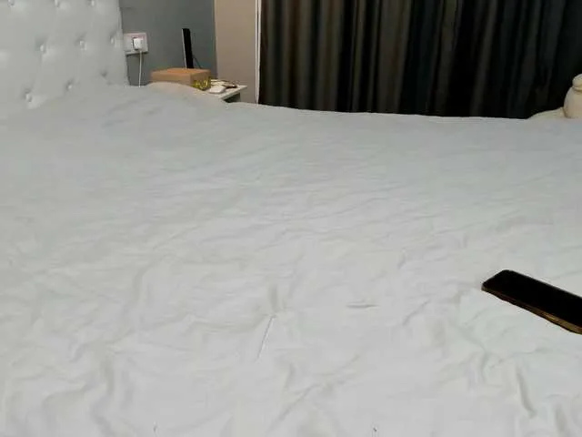 Logan-emma — Hello, the menu is active and the pvt! FOR  GIFT 9999 -- countdown:   @sofar   collected,  @remain  remaining! Lovense from 2 TK Favorite vibrations 11TK 51TK 101TK BEFORE PRIVATE 199 TK AND WRITE IN PM!