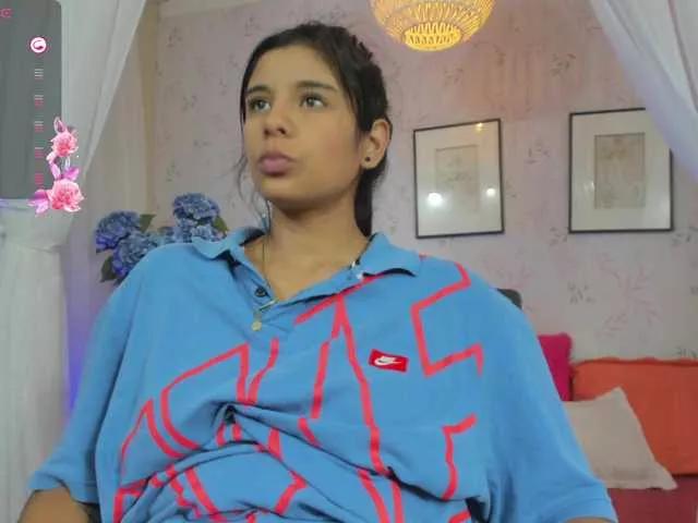 Luceroo1 on BongaCams 