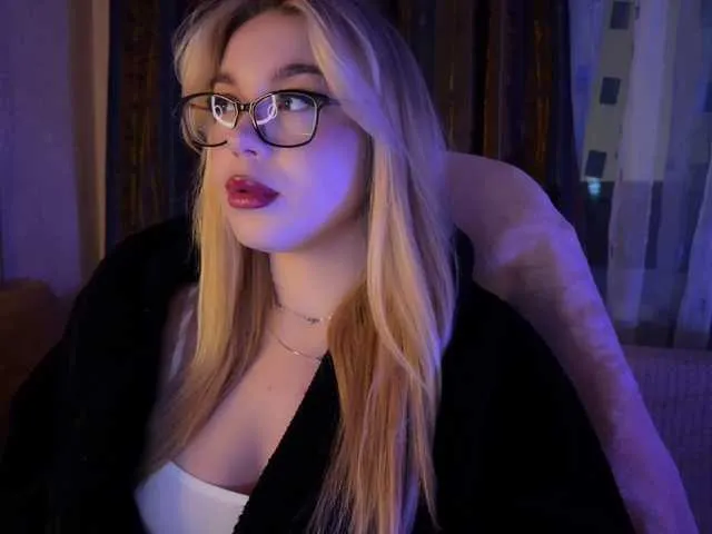 maksisisia — Lovens from 1tk, random 20tk. Favorite vibes:120 400. Max vibration is 100tk. Free Lovens control in private30 minutes in chat without tokens = ban