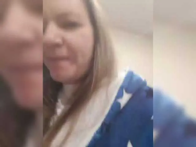 Mia-Carnival — Hi, I'm Lesya) Private from 3 minutes, otherwise ban