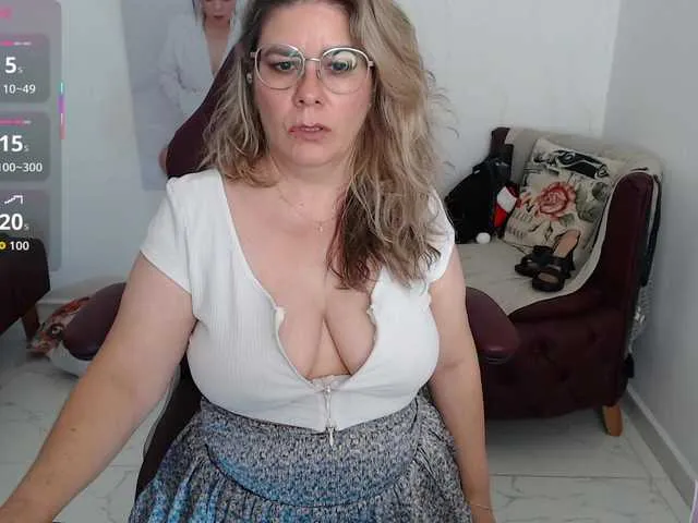 Miss-Diva1 — happy new year, full of prosperity, health and lots of love