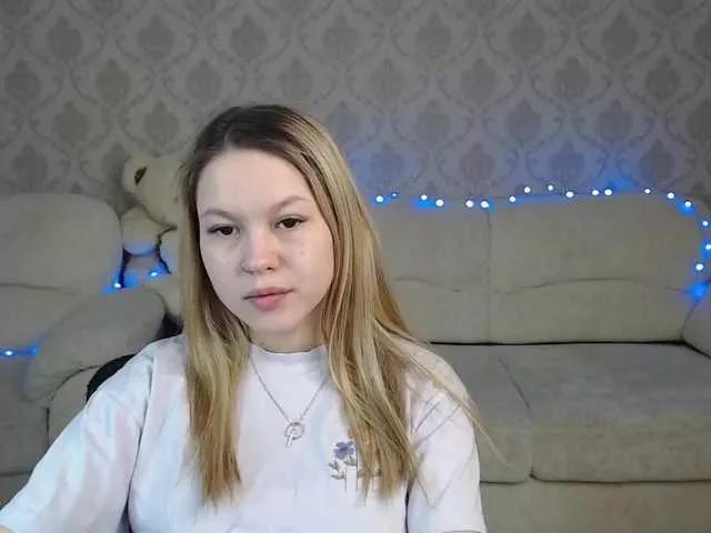 MonikaStill on BongaCams 