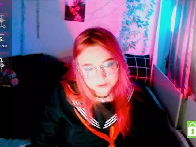 Offline mymoonstar on BongaCams