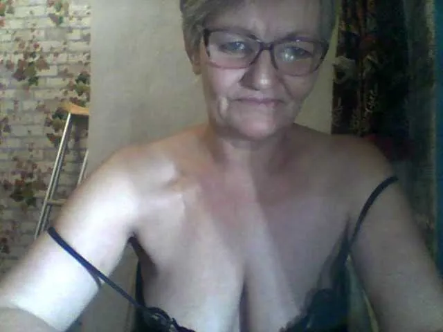 BongaCams NikaGold45 is Freechat NikaGold45 — ! - .Buy a dildo