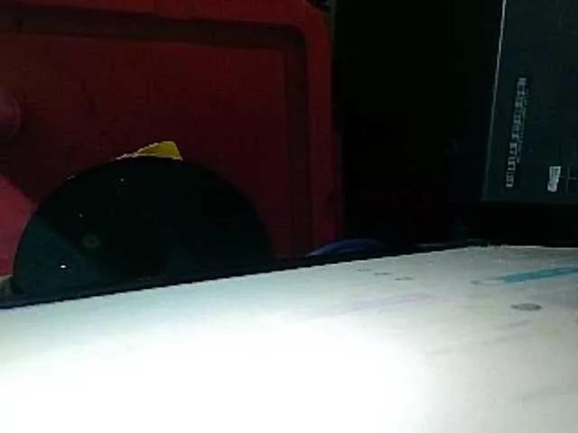 Nizzyyxx on BongaCams 