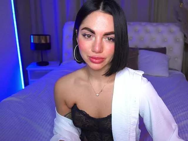 RayLenee on BongaCams 