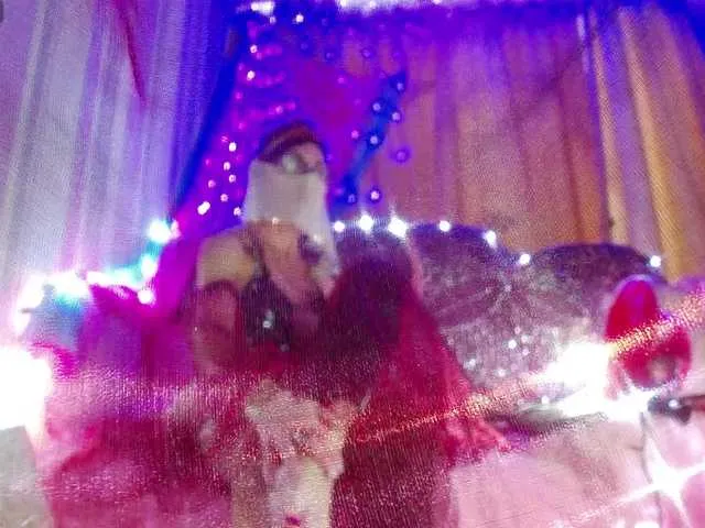 BongaCams Shanideva is Freechat Shanideva — Are you a gourmet and an aesthete? A connoisseur of exquisite things and sensations? Do you like refined women?! Or do you prefer slender, feminine feet and legs? Or something in between... Interesting! Welcome to my room!