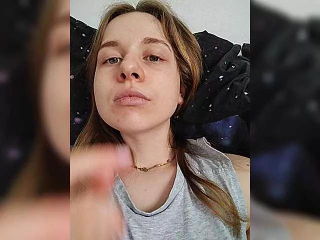 Valencia4448 on BongaCams 