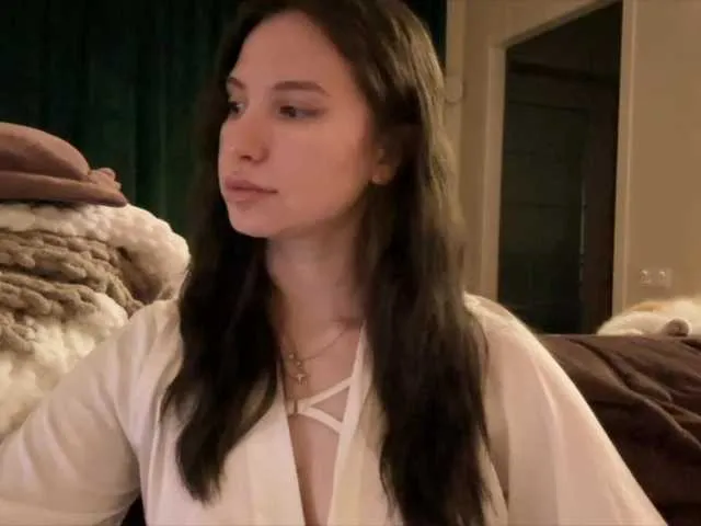 VoyDoll — Hi! I want to go skydiving... let's have some fun and I'll fulfill my little dream