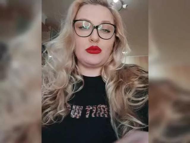 WifeyNusha on BongaCams 