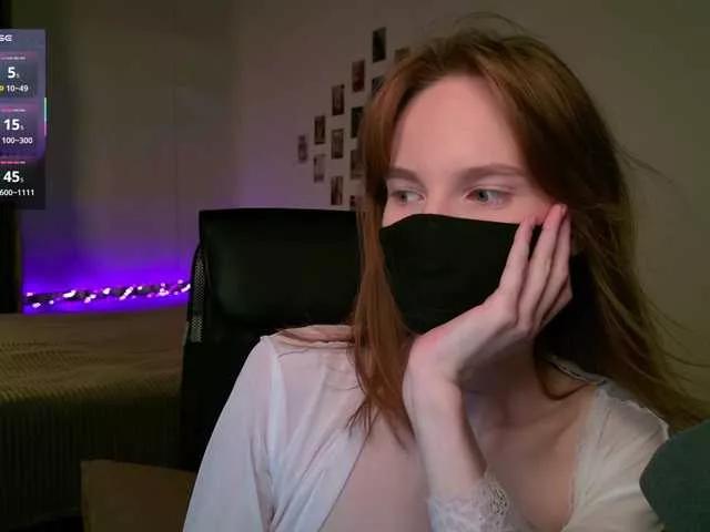 Zeliloo on BongaCams
