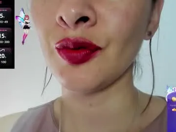 _antomouth_paradise — surprise [200 tokens left] Dont mek me moan lol*  #saliva #daddy #latex #ahegao #vore #ginger #wig  #strapon #fetish #smoke #feet #armpits