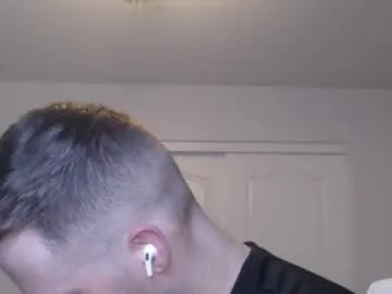 al3xzanderth3gr3at — public cumshow #bigass #bigcock #hairy #uncut #muscle  [700 tokens remaining]