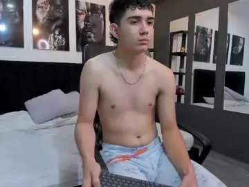 alejo_gray1 — GOAL: cum show [561 tokens remaining] Welcome to my room! #gay #bigcock #young #cum #twink