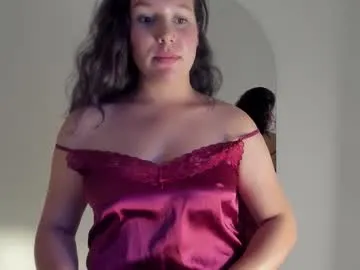 alice_colt — NEW GIRL ON CB  PVT SHOW OPEN !!   // GOAL: Slap face + #Ahegao [77 tokens left] #Deepthroat #saliva #french VIBE TOY ON !