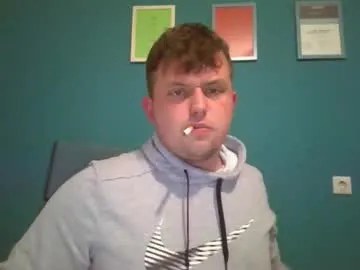 aliprcalica1 — Aliprcalica1's room #edging #feet #cumshow #c2c #smoke