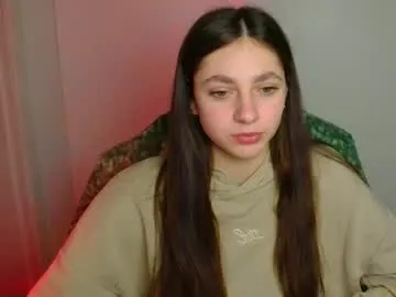 amber__r — GOAL: Welcome to CB [70 tokens remaining] Welcome to my room! #skinny #teen #young #shy #new