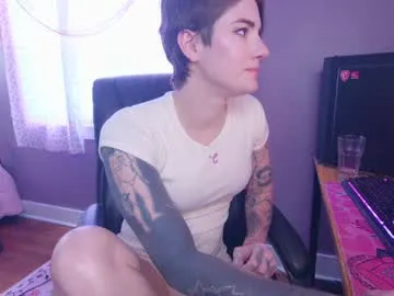 aynmarie — top off [748 tokens remaining]