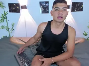 blacke1 — spank me dear  [10 tokens left] #hairy #bigcock #slave #young #new