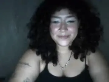 bluevelvett__ — GOAL: kiss kiss [50 tokens remaining] lets chat uwu #hairy #bbw #chubby #feet #teen