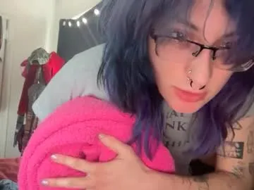 Chaturbate boywithbug is Freechat boywithbug — i am better than your wife, worship me #femboy #trans #femdom #feet #goth