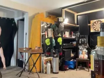 brad_bounce — Naked [3000 tokens remaining]