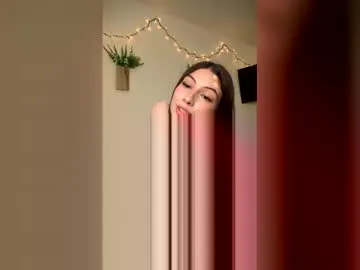 cami_calderon — Help me spend my afternoon right #cute #19 #petite #latina #young