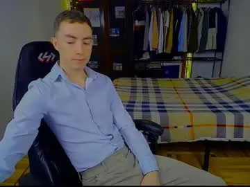 charlieseyer — #cumshow #hung #uncut #gay #twink [1985 tokens remaining]