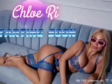 chloe_ri