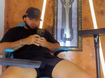 chris_evans00 — CUM SHOW  PUBLIC #new #latino #18 #cum  #ass [498 tokens remaining]