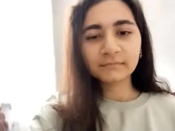 clairepittsenbarger — GOAL: show tummy ^^Facts about me: I'm just #18 #natural #teen girl who is #new to here, pretty #shy , drawing & coocking [12 tokens remaining]