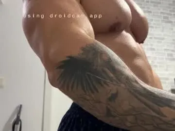 couplemuscle40 — GOAL: REMOVE SHORT [70 tokens remaining] ENJOY #MUSCLEBEAST #CUM #FLEX #MASTER #MUSCLE