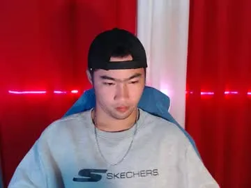 cumhavefun25 — Never, never, never give up! it happens that you can not see how close you are to your goals...  #hairy #asian #feet #private #cum [1995 tokens remaining]