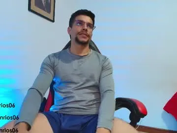 deconrios — Make my   Explot in Milk all over and over  #feets #muscle #party #master #lovense #private [1202 tokens remaining]