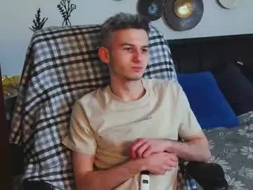 devin_ho — Chatting about anything, celebrating holidays, happy holidays to all.  #master #findom #young #fit #18 [2000 tokens remaining]