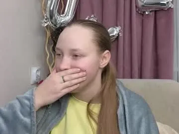 dustydeida — GOAL: Staring game [23 tokens remaining] Hello everyone, My name is Jenny, Let's spend Valentine's Day together ^-^ #shy #18 #cute #young #valentinesday