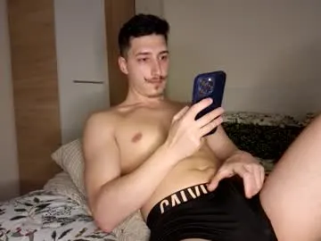 enoch98 — Welcome everyone. lets talk and have fun.    - Goal: Cumshow & flex [882 tokens left] #feet #muscle #ass #new #young #cum