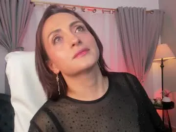 evazul —  Do you dare to check why no one forgets a woman like me? // GOAL: Show Breasts [30 tokens left] #pantyhose #milf #feet #heels #hairy